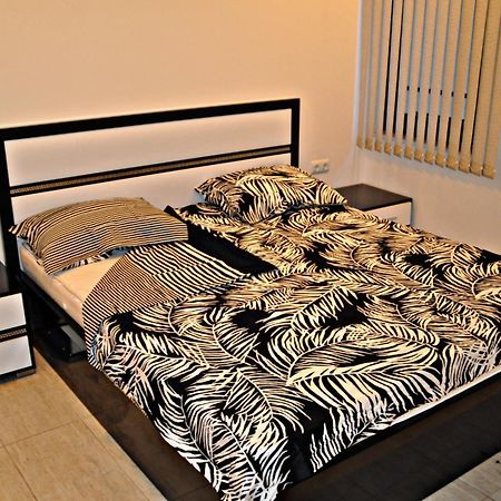 Private Apartment In Green Life Beach Resort โซโซโปล ห้อง รูปภาพ