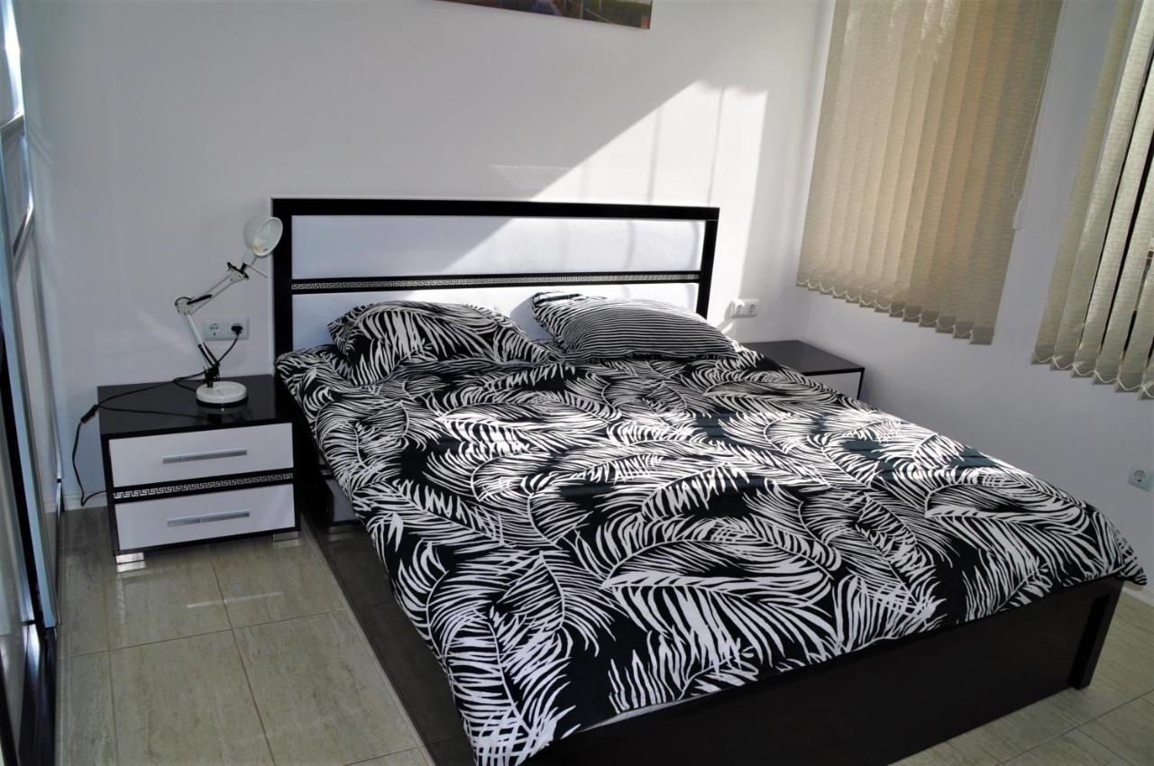 Private Apartment In Green Life Beach Resort โซโซโปล ภายนอก รูปภาพ