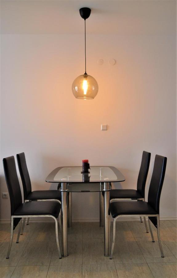 Private Apartment In Green Life Beach Resort โซโซโปล ภายนอก รูปภาพ